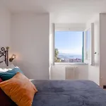 Casa Rosa - Sea View & Terrace Apartment